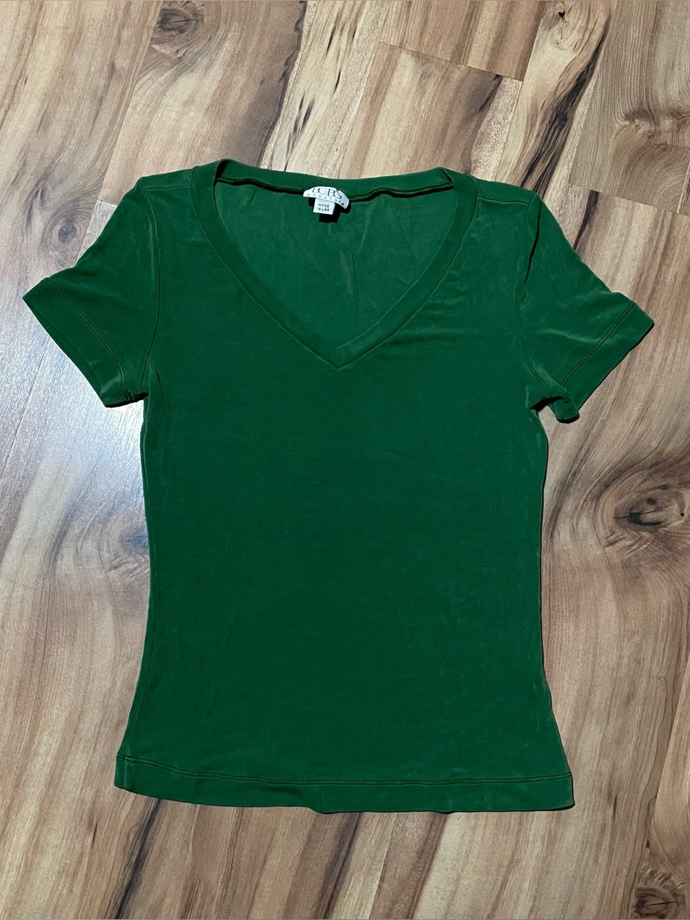 BCBG Max Azria Green V-Neck Top Silky Acetate Blend Whimsigoth Goblincore S USA